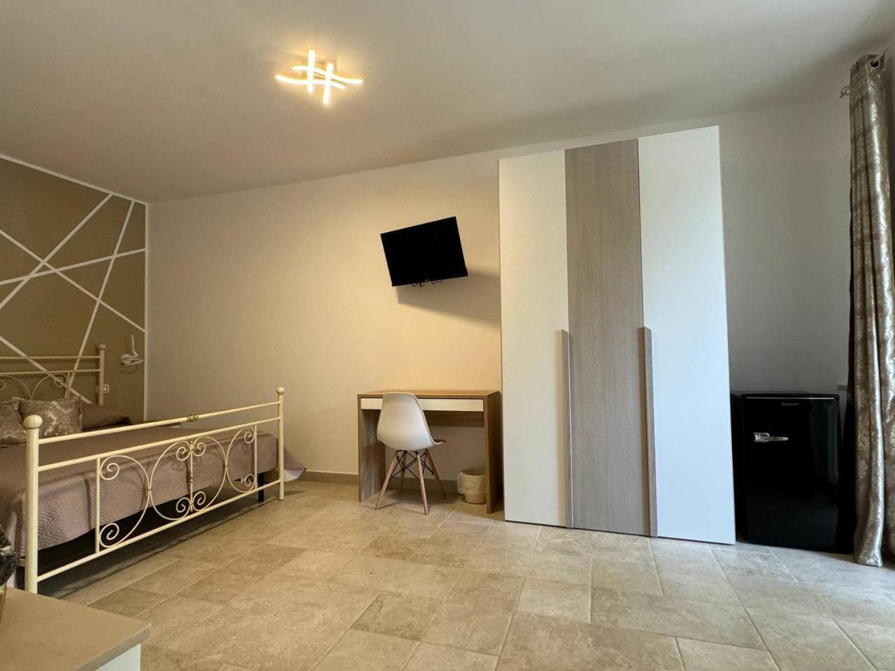 Allivigne Rooms & Pool Полиняно а Маре Екстериор снимка