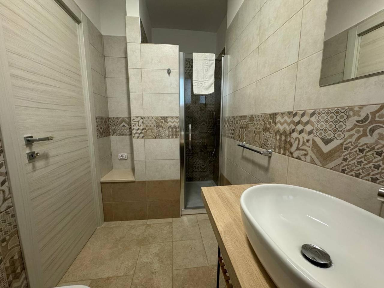 Allivigne Rooms & Pool Полиняно а Маре Екстериор снимка