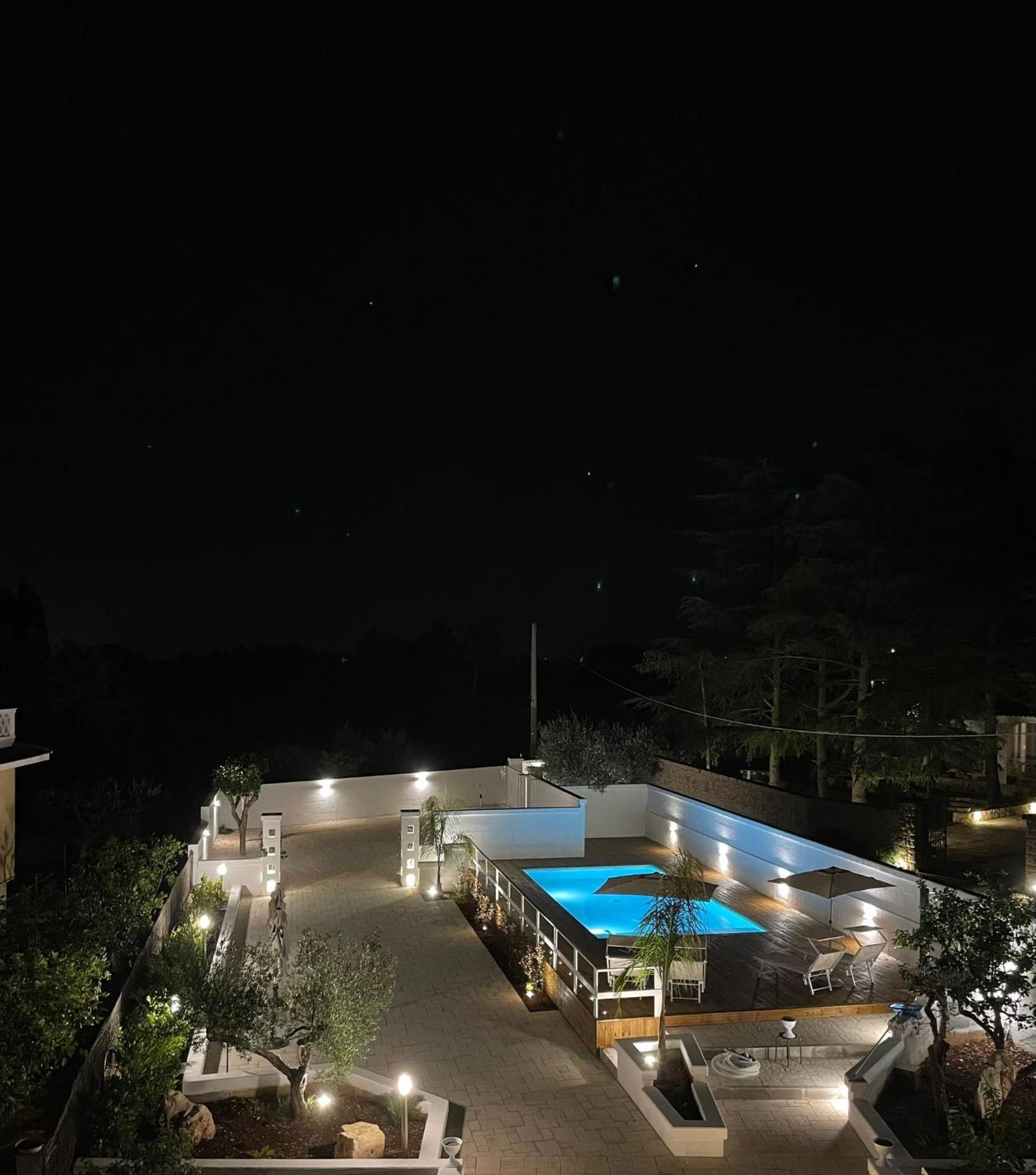 Allivigne Rooms & Pool Полиняно а Маре Екстериор снимка