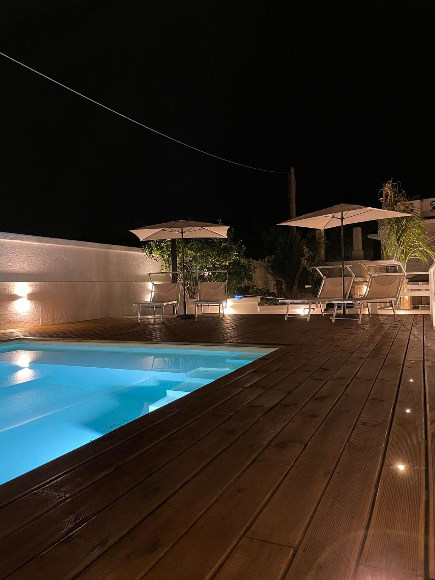 Allivigne Rooms & Pool Полиняно а Маре Екстериор снимка