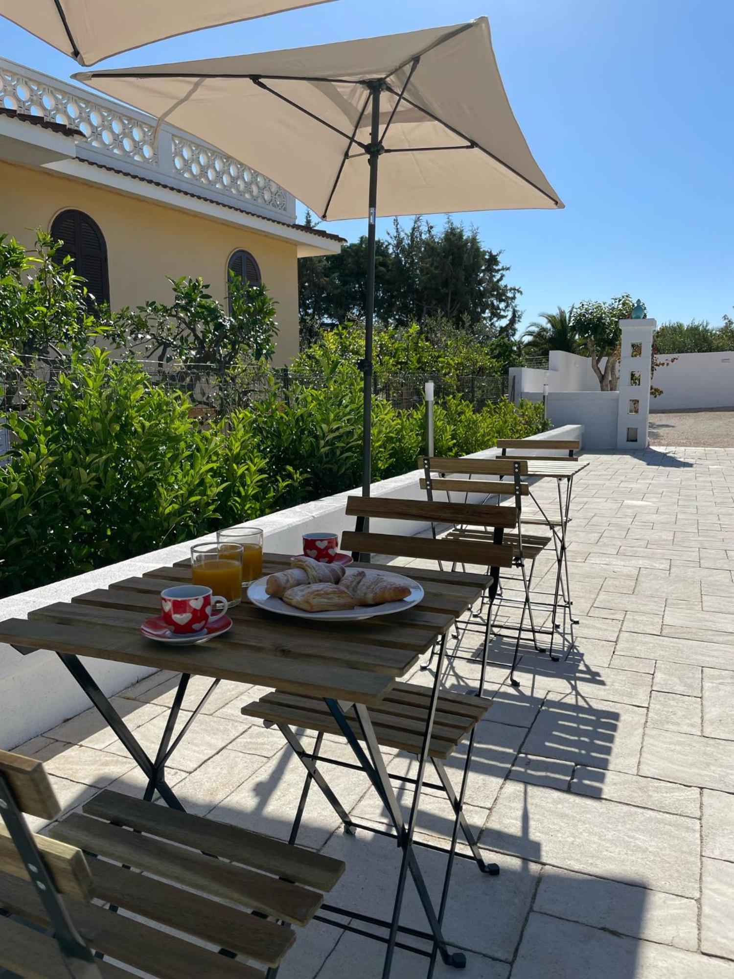 Allivigne Rooms & Pool Полиняно а Маре Екстериор снимка